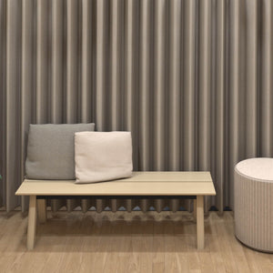 BuzziPicNic Bench in lifestyle shot