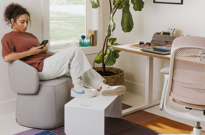 Elements 4-Function Table in lifestyle shot