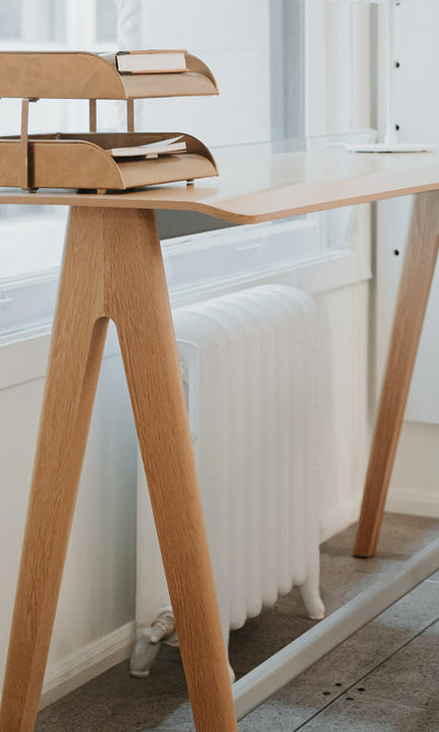 Immerse Ledge Table in lifestyle shot