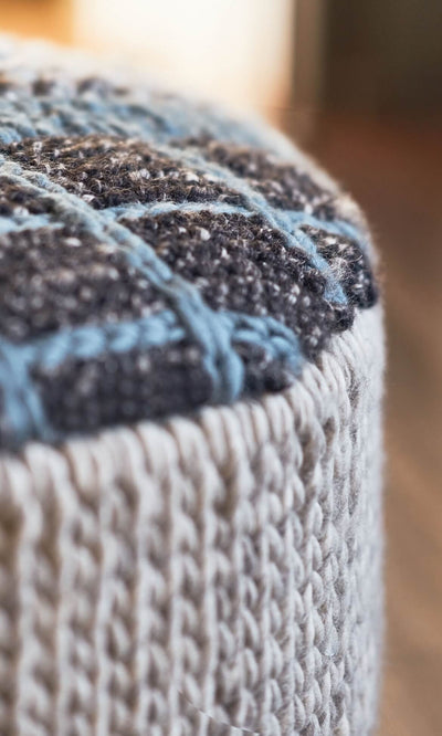 Mangas Original Pouf in lifestyle shot