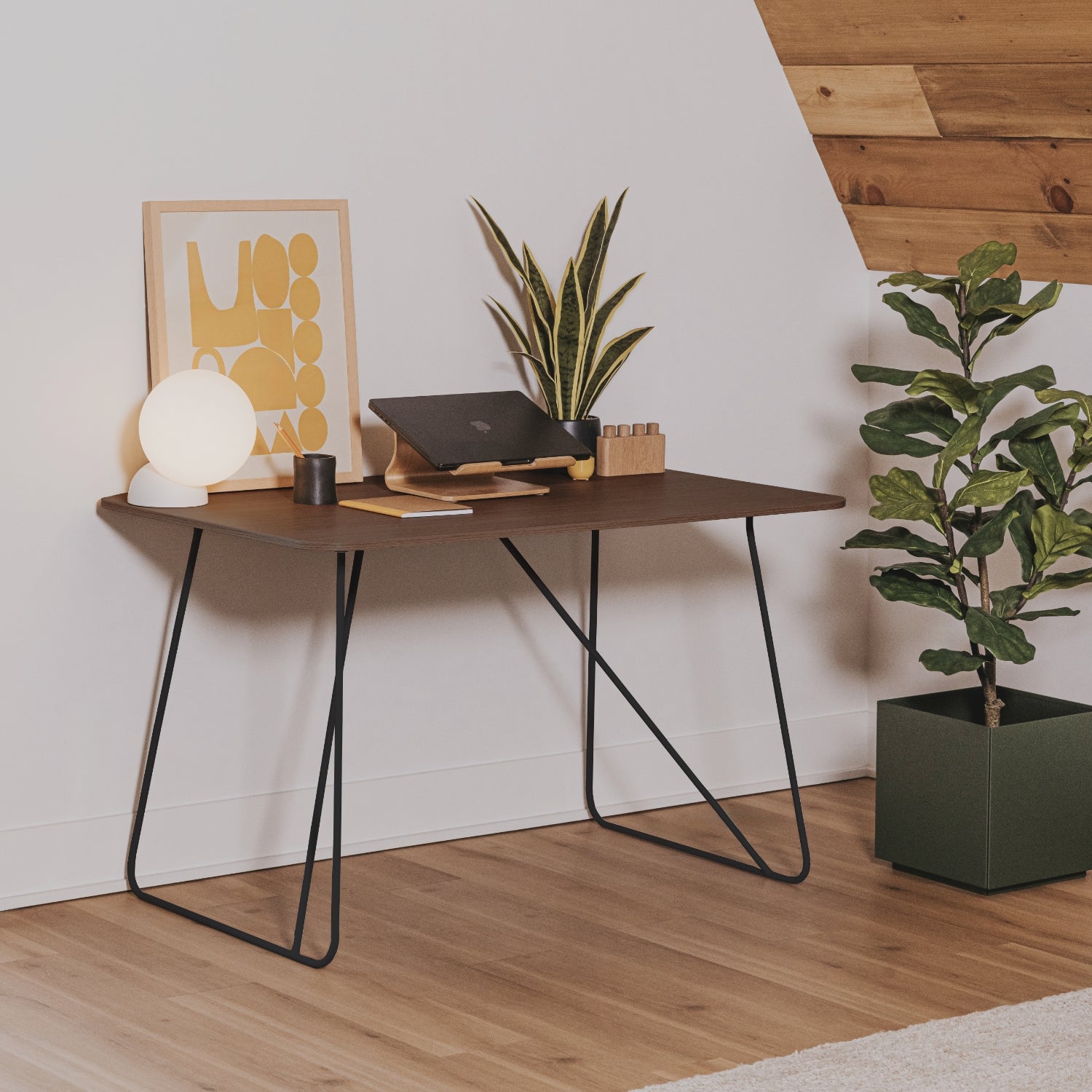 Market Wire Frame Desk